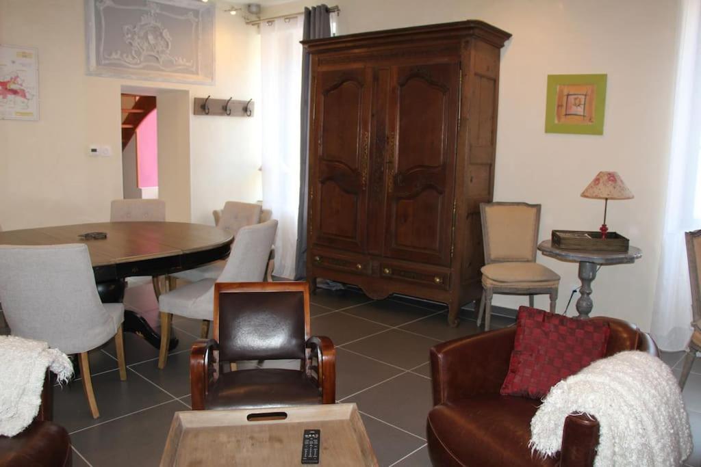 Gites De Climats De 3 A 6 Personnes Beaune (Cote d'Or) Exterior foto