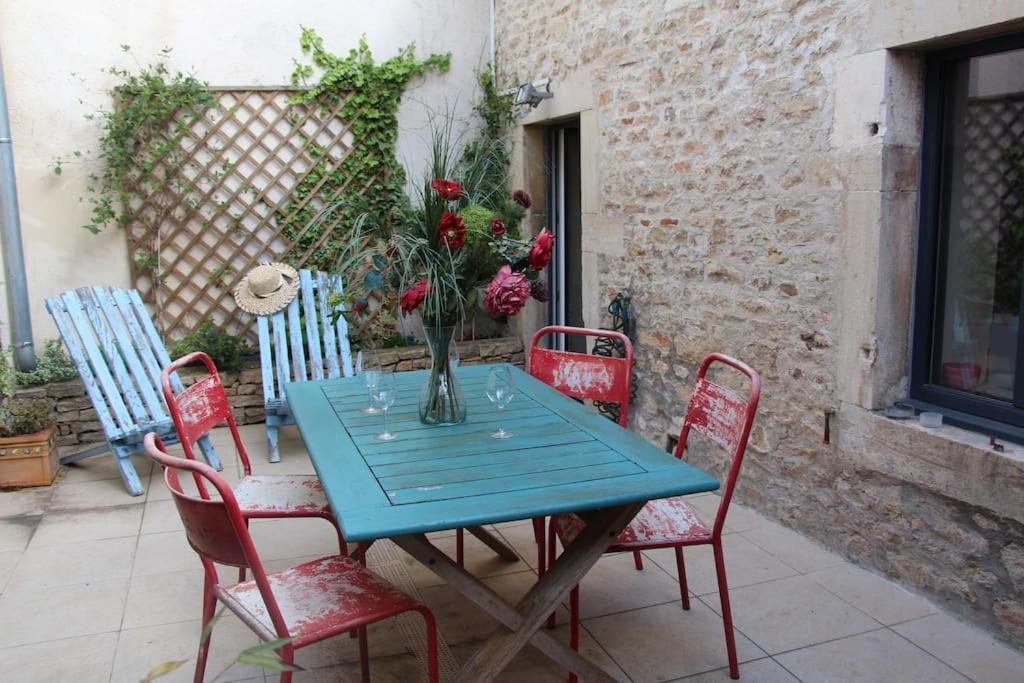 Gites De Climats De 3 A 6 Personnes Beaune (Cote d'Or) Exterior foto